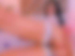 Malaia Hills's Live Sex Cam Show