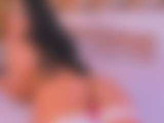 Malaia Hills's Live Sex Cam Show