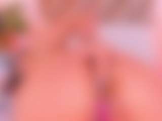 Malaia Hills's Live Sex Cam Show