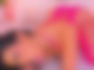 Malaia Hills's Live Sex Cam Show
