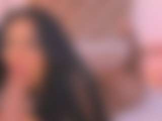 Malaia Hills's Live Sex Cam Show