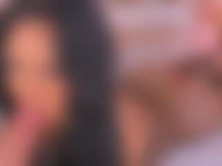 Malaia Hills's Live Sex Cam Show