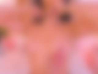 Malaia Hills's Live Sex Cam Show