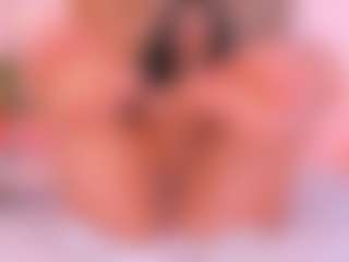 Malaia Hills's Live Sex Cam Show