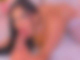 Live cam show with Malaia Hills - Young Adult on CamwithHer
