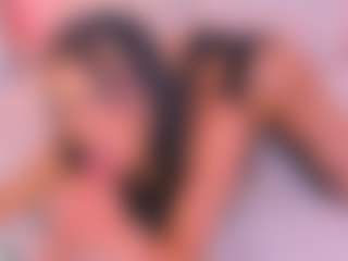 Malaia Hills's Live Sex Cam Show