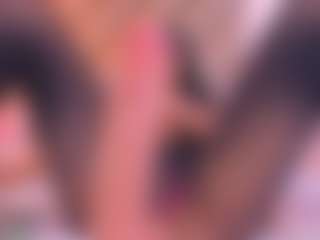 Malaia Hills's Live Sex Cam Show
