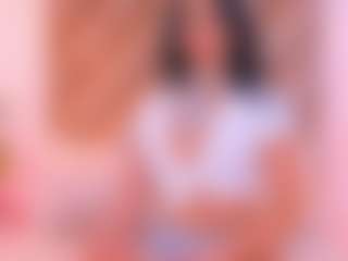 Malaia Hills's Live Sex Cam Show