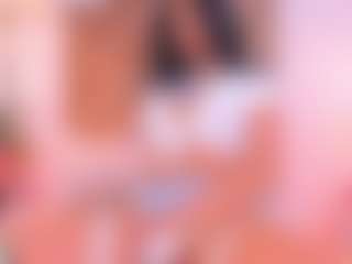 Malaia Hills's Live Sex Cam Show