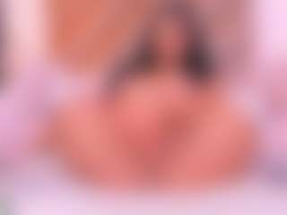 Malaia Hills's Live Sex Cam Show