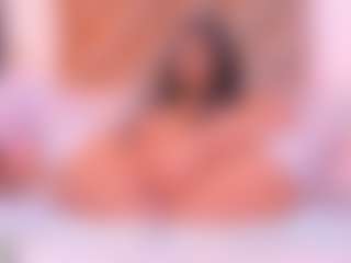 Live cam show with Malaia Hills - Latina on Camsoda | colombia