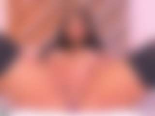 Malaia Hills's Live Sex Cam Show