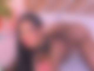 Malaia Hills's Live Sex Cam Show