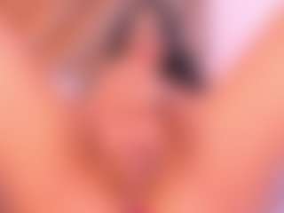 Malaia Hills's Live Sex Cam Show