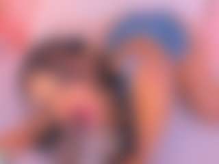 Malaia Hills's Live Sex Cam Show