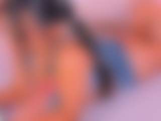 Malaia Hills's Live Sex Cam Show