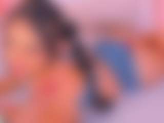 Malaia Hills's Live Sex Cam Show
