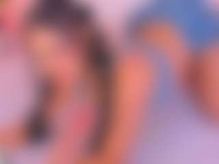 Malaia Hills's Live Sex Cam Show