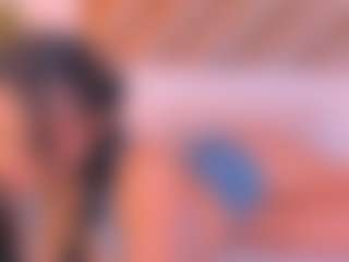 Malaia Hills's Live Sex Cam Show