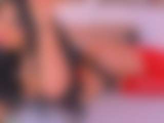 Malaia Hills's Live Sex Cam Show