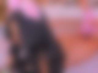 Live cam show with Malaia Hills - Cowgirl on slutload