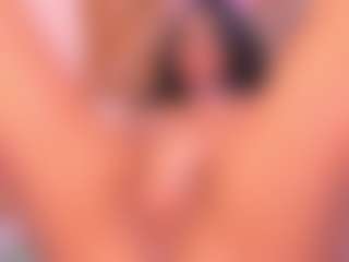 Malaia Hills's Live Sex Cam Show