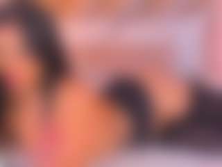Malaia Hills's Live Sex Cam Show