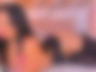 Malaia Hills's Live Sex Cam Show