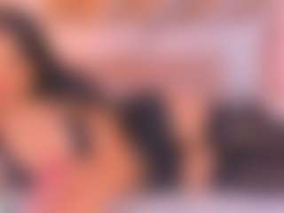 Malaia Hills's Live Sex Cam Show