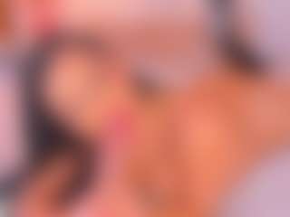 Live cam show with Malaia Hills - Blowjob on makecum.org