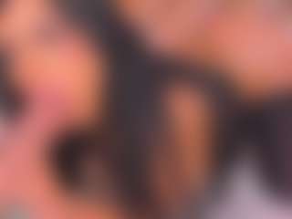 Malaia Hills's Live Sex Cam Show