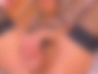 Malaia Hills's Live Sex Cam Show