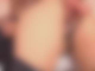 Malaia Hills's Live Sex Cam Show