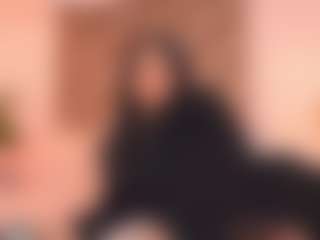 Malaia Hills's Live Sex Cam Show