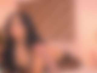 Malaia Hills's Live Sex Cam Show