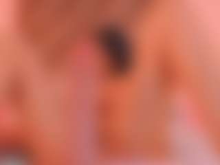 Malaia Hills's Live Sex Cam Show