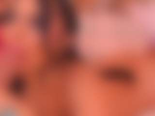 Malaia Hills's Live Sex Cam Show