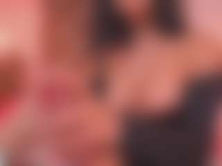 Malaia Hills's Live Sex Cam Show