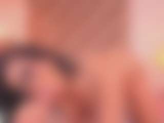 Malaia Hills's Live Sex Cam Show