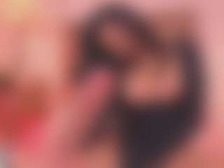 Live cam show with Malaia Hills - Shaved Pussy Latina on Camsoda | colombia