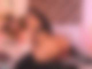 Malaia Hills's Live Sex Cam Show