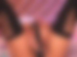 Malaia Hills's Live Sex Cam Show