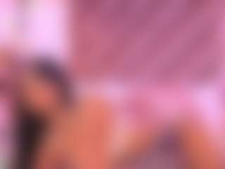 Malaia Hills's Live Sex Cam Show