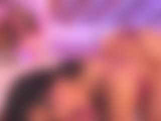 Malaia Hills's Live Sex Cam Show