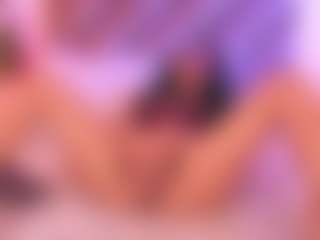 Malaia Hills's Live Sex Cam Show