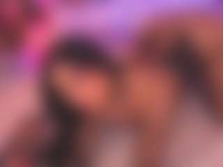 Malaia Hills's Live Sex Cam Show