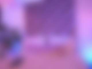 Malaia Hills's Live Sex Cam Show
