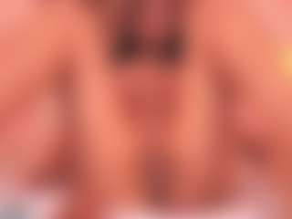Malaia Hills's Live Sex Cam Show