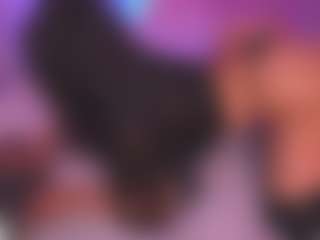 Malaia Hills's Live Sex Cam Show