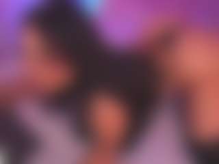 Malaia Hills's Live Sex Cam Show